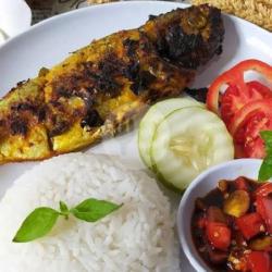 Nasi Ikan Bakar Kembung