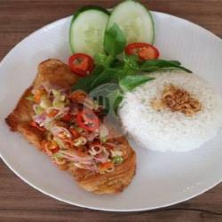 Paket Ayam Sambal Matah