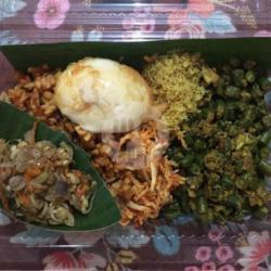 Lauk Campur Komplit Sambal Matah