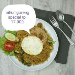 Bihun Goreng Sepesial