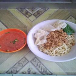 Mie Pangsit Basah