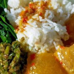 Nasi Kikil Gulai