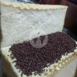 Si Putih Coklat Meses Blueberry