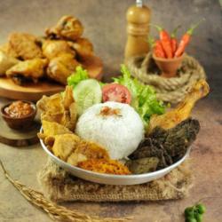 Paket Komplit Sultan (kulit,ayam,paru)