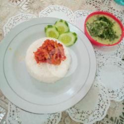 Nasi Ikan Teri Sambal Daun Ubi/singkong Tumbuk