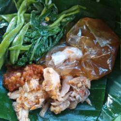 Nasi Jinggo Ayam Betutu Pedas