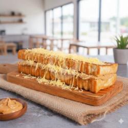 Rotibakar Selai Kacang Keju