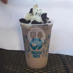 Oreo Milk Shake Float