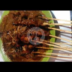 Ayam Kuah Campur, Sate 7 Tusuk   Ketupat