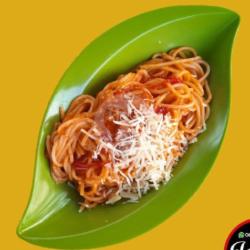 Spagheti Ayam Keju Sosis