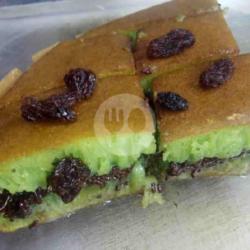 Martabak Bangka Pandan Kismis