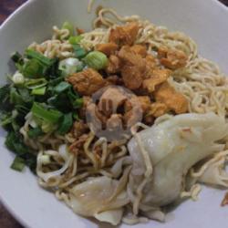 Mie Ayam Tulangan