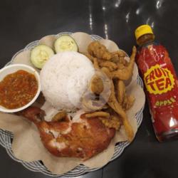 Paket Geprek Ayam   Jamur Crispy   Teh Botol / Fruit Tea