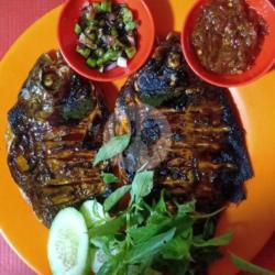 Bawal Bakar Kecap Lalapan Sambel