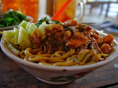 Warung 1001 (Special Mie Ayam & Nasi Pecel), Graha Sejahtera 2