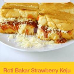 Roti  Bandung Strawberry   Keju