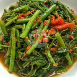 Cah Kangkung Tumis