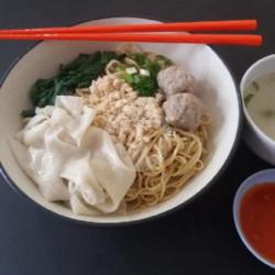 Mie Ayam Asin Bakso Pangsit