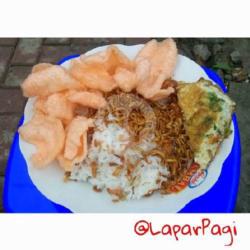 Nasi Uduk Betawi Telor Dadar