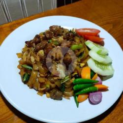 Kwetiaw Goreng Kambing