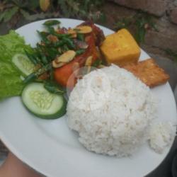 Nasi Ayam Tumis Cabe Ijo