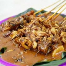 10 Tusuk Sate Daging Campur