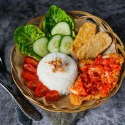 Nasi Ayam Spesial ( Ayam Tempe Jamur)