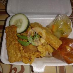 Ayam Lalapan Geprek Sambal Rica   Tempe   Sayur