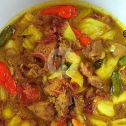 Tongseng Gulai Jeroan Kambing