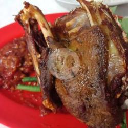 Bebek Gepuk Goreng 1/2 Ekor   Sambal Goreng