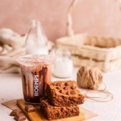 Paket (es Kopi Roempi   1 Chewy Brownies)