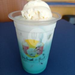 Bubble Gum Float