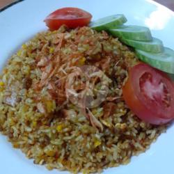 Nasi Goreng Kari Daging Sapi