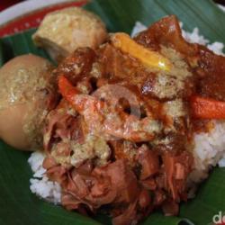 Nasi Gudeg Telur