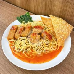 Mie Hotplate Seafood   2 Pcs Gorengan