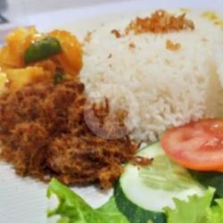 Nasi Uduk Abon