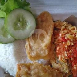 Paket Nasi Ayam Geprek Free Es Teh/teh Susu Panas