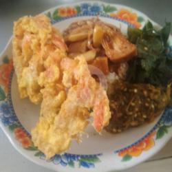 Nasi Peyek Udang Sayur Lengkap