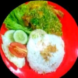 Paket Nasi Uduk Ayam Penyet Sambal Ijo Lalapan