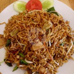 Mie Goreng Kampoeng