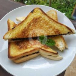 Roti Bakar Keju