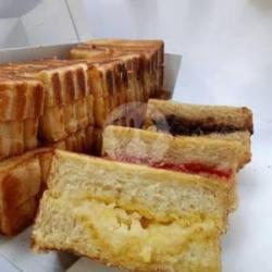 Roti Bakar Meises Coklat