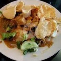 Gado Gado Lontong Telur