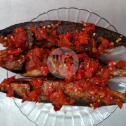 Ikan Salam Goreng Balado