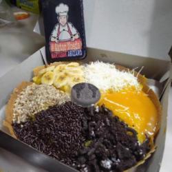 Martabak Pizza 6 Toping(keju,coklat,kacang,selai Choco Crunch Coklat,selai Strawbery,selai Nanas)