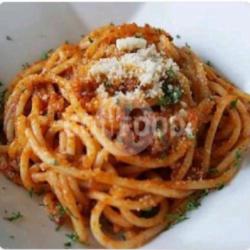 Spaghetti Alla Bolognese