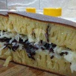 Martabak Keju Coklat