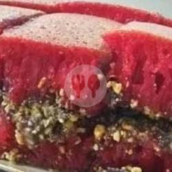 Martabak Manis Redvelvet Kacang Coklat Susu