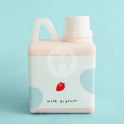 Milk Yoghurt Strawberry