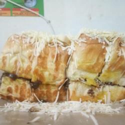 Roti Balok Coklat Keju